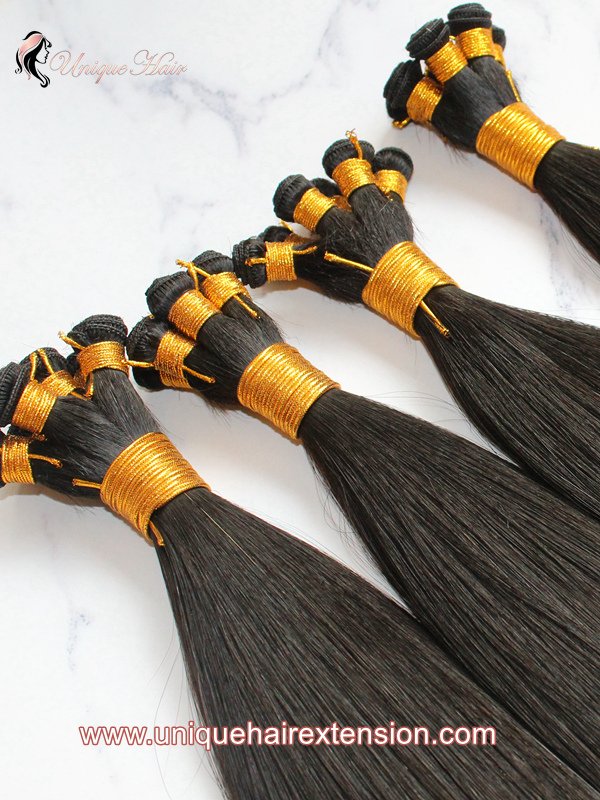 Hand-Tied Extensions natural black
